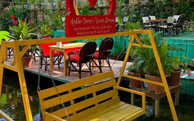 Arikanda River Garden Hotel