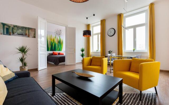 BPM-Kate's Central Home In Budapest