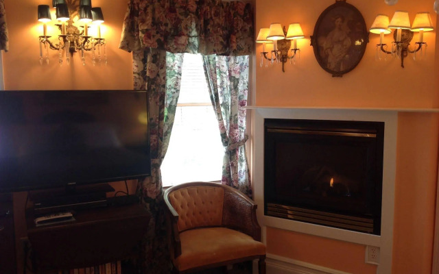 Bradford Carver House