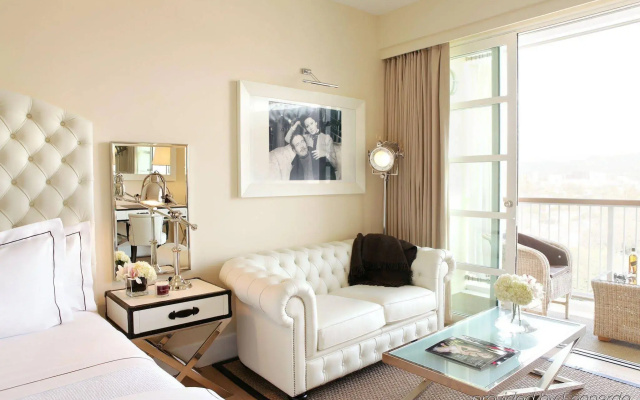 Cameo Beverly Hills