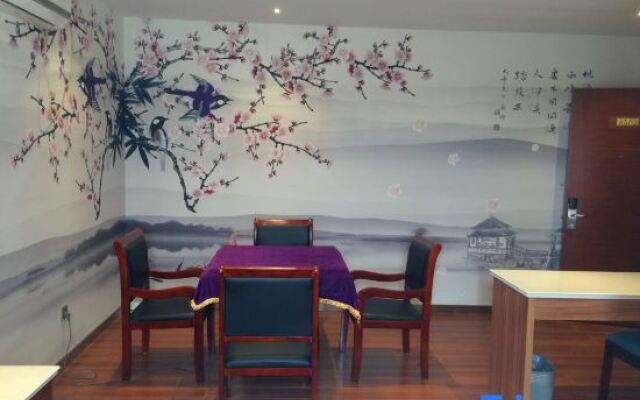 Shanghai Earl Business Hotel