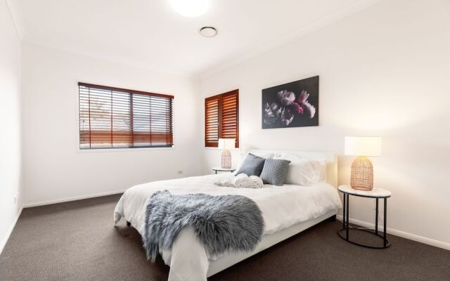 Mermaid Beach House