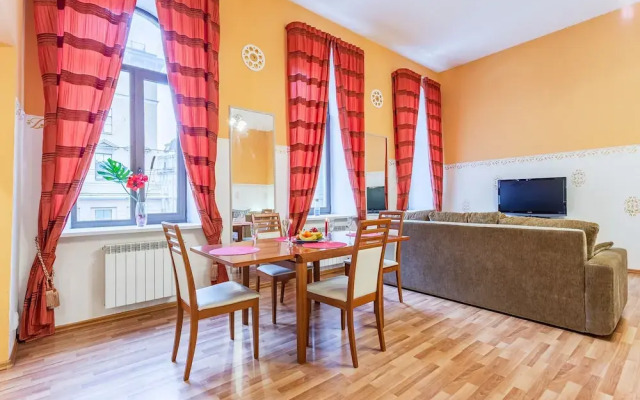 Апартаменты SivakApart, Литейный пр-т, 21