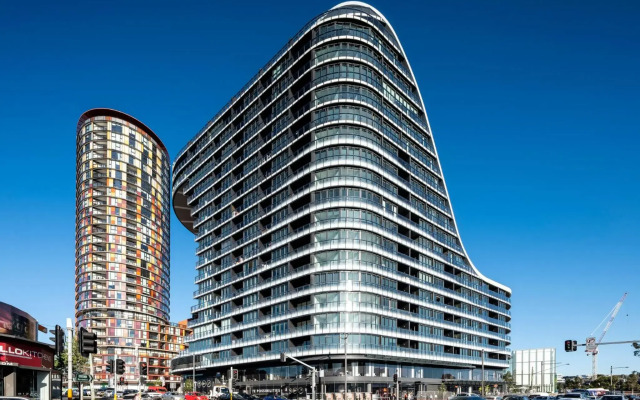 One Global Resorts Green Square