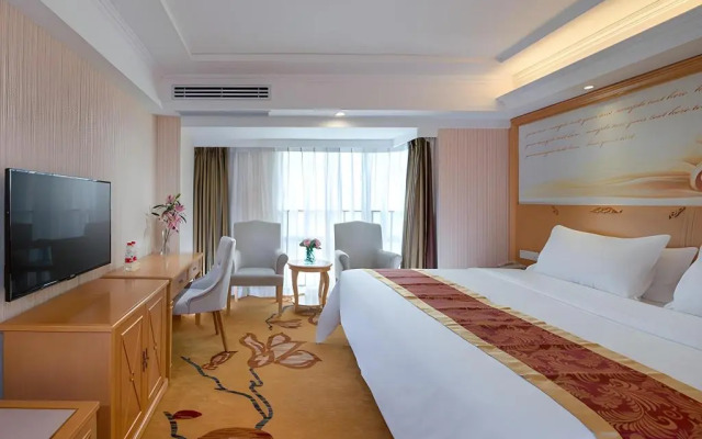 Vienna Hotel Shenzhen Xixiang Gushu Branch