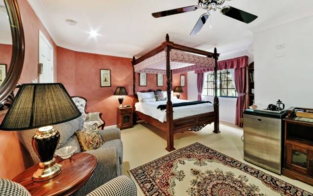 Mount Mee Country Inn Bed & Breakfast