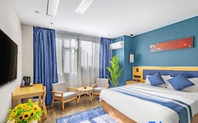 Yunshang Hotel (Anshun People's Hospital)