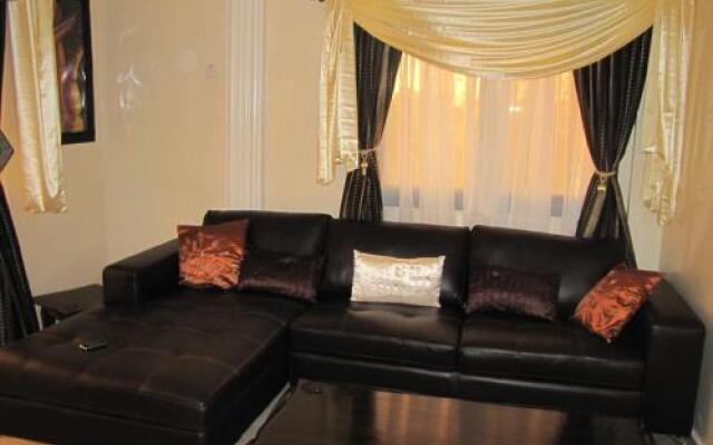Jabali Apartments