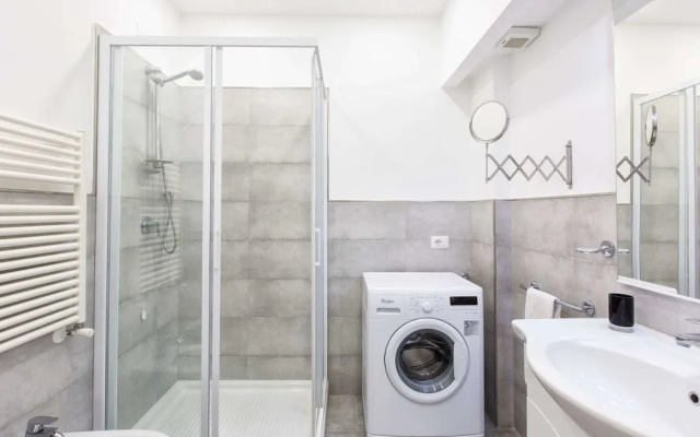 Modern Sorrento two bedroom Apartment with Terrace
