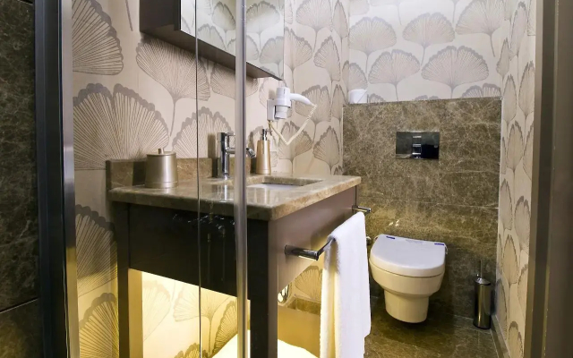 Alba Hotel