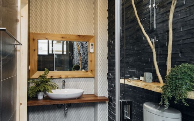 Sun Moon Lake Residence 8