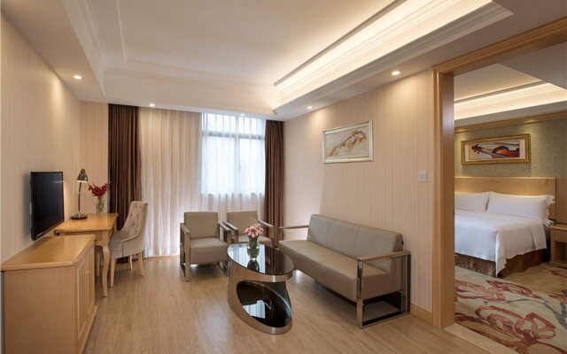 Vienna Hotel Shenzhen East Railway Station Branch