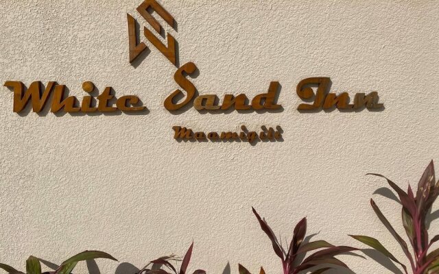 White Sand Inn