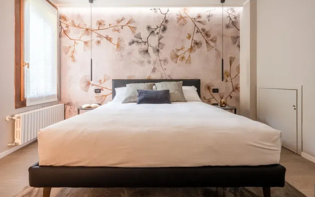 Accademia Apartments R&R