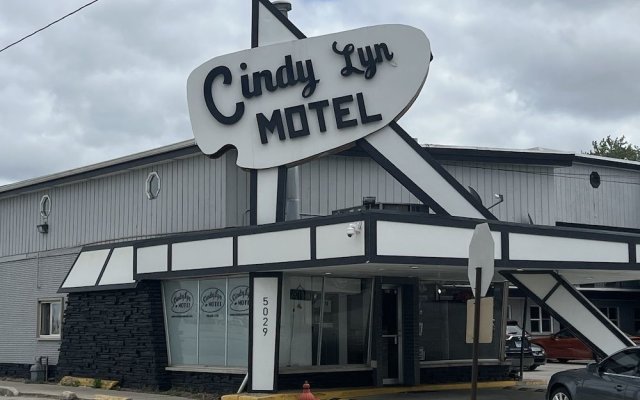 Cindy Lyn Motel