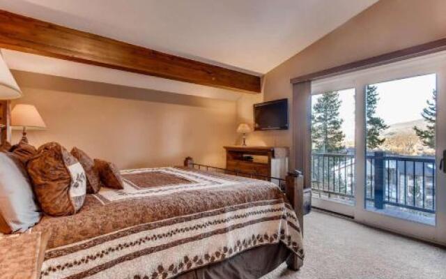 Fox Run 5 Br home by RedAwning