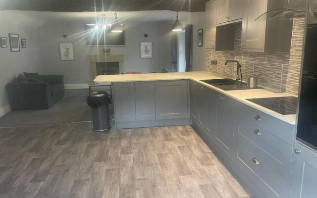 Cosy Apartment Above Village Pub