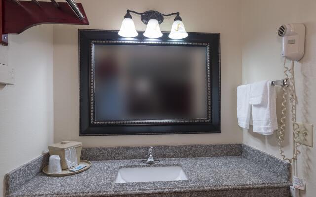 Red Roof Inn Chipley