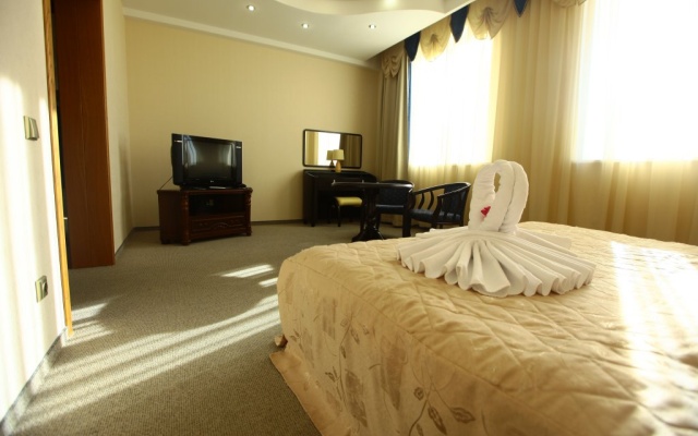 TES-Hotel