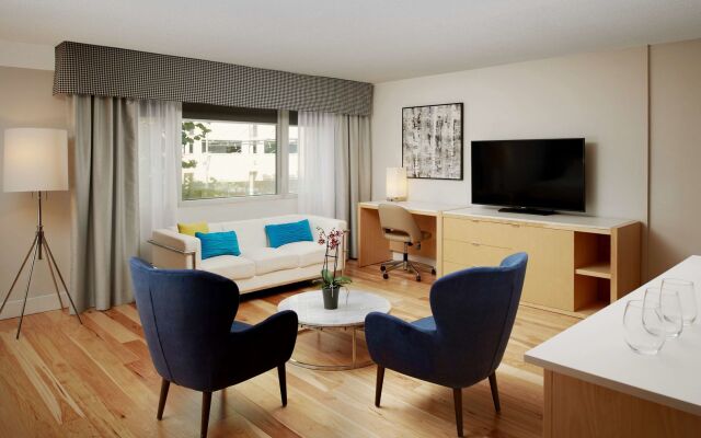 Radisson Blu Toronto Downtown