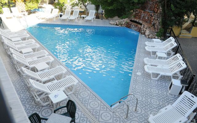 Pegasus Hotel