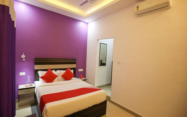 Rail View Residency by OYO Rooms