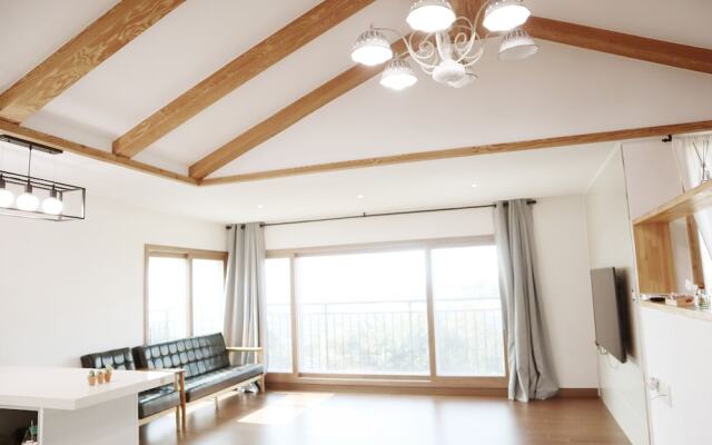 Pyosun Haevichi Pension