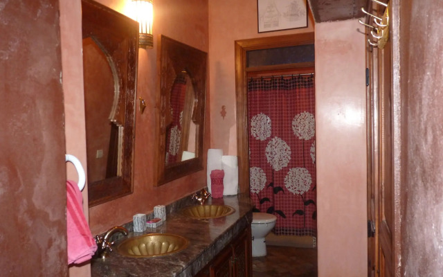 Riad Marlinea