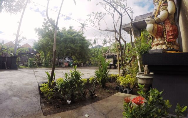 Doubleyou Home Stay Pemuteran