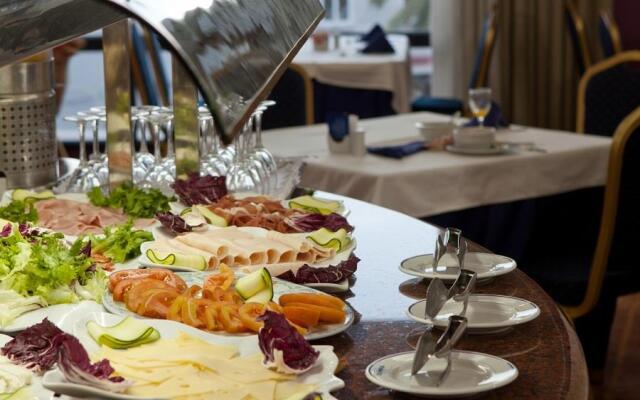 Olympia Hotel Events & Spa