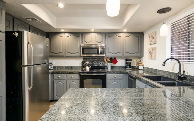 Villa Anasazi 2 Bedroom Condo by RedAwning