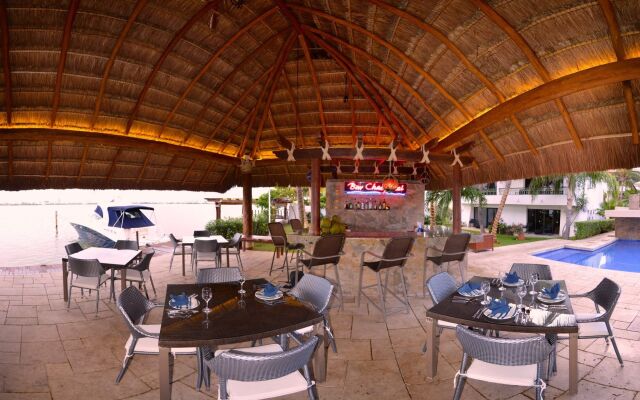 Sina Suites Cancún - Adults Only