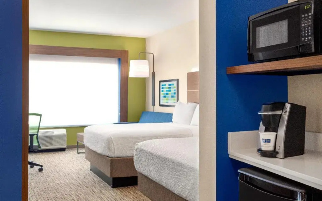Holiday Inn Express & St Austin North Pflugerville