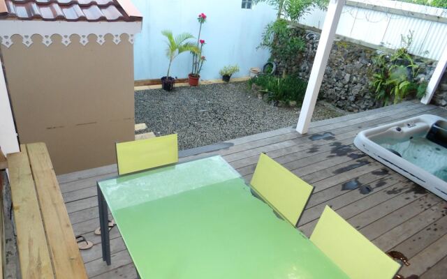 Apartment With one Bedroom in Le Vauclin, With Wonderful sea View, Enc