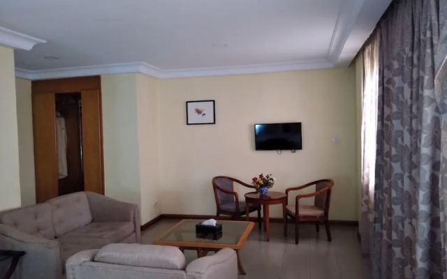 Hotel Marjorie 'Y'