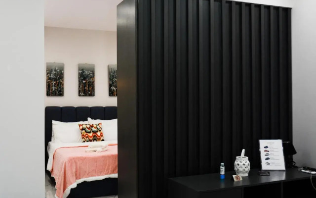 Dafni Luxury Suites
