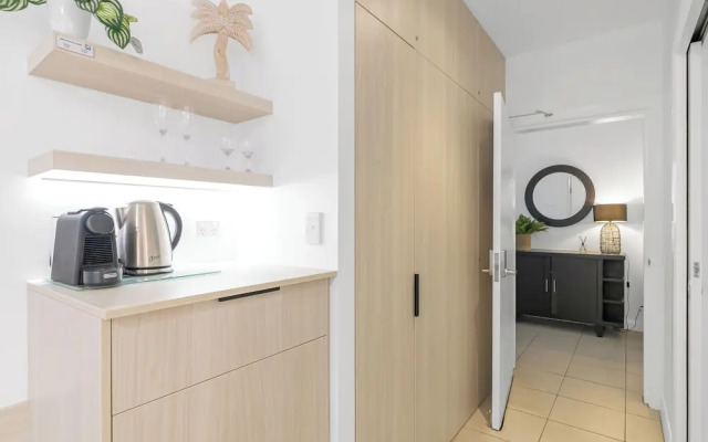 Elysium Private Apartments at The Beach Club