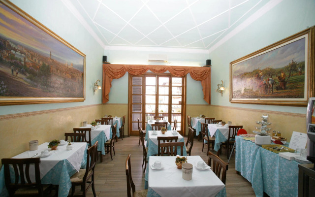 Hotel Desiree