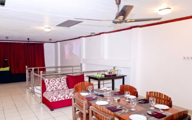 Adara Negombo
