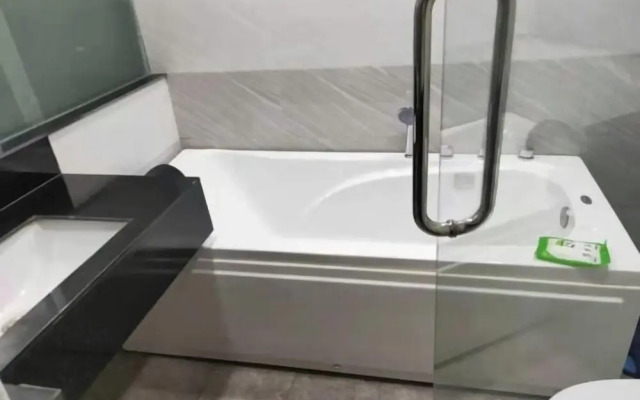 118 Inns (Shizhu High-speed Railway Station)