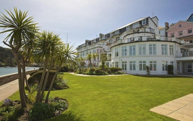 4 The Salcombe