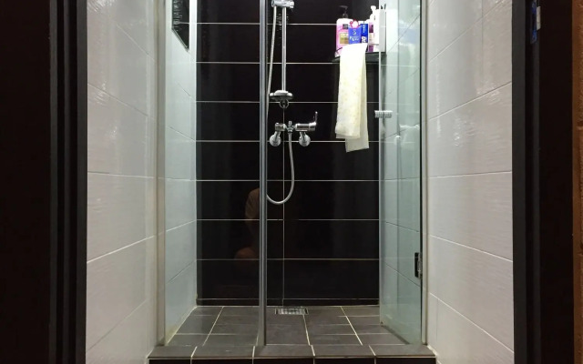 Mozzi Hostel