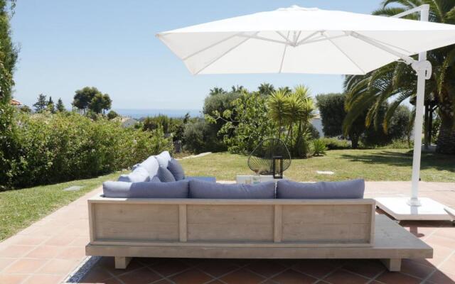 Camachuelo Holiday Home