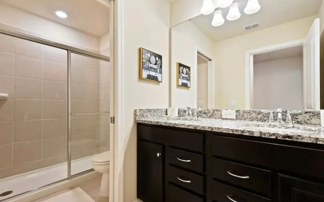 Spacious Family Getaway at Windsor Island Resort