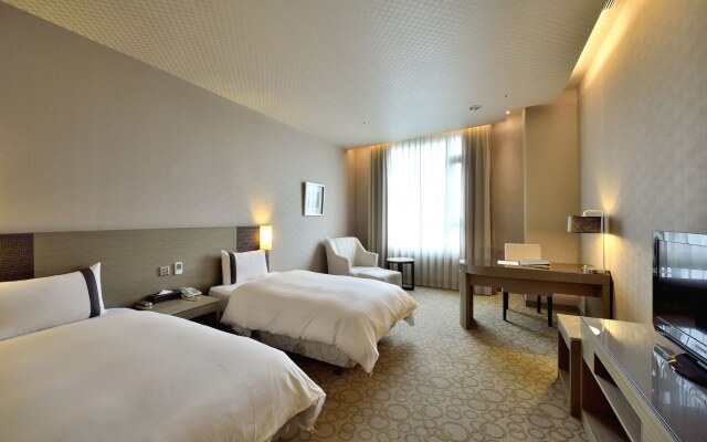 Taichung Shinkansen Grand Hotel