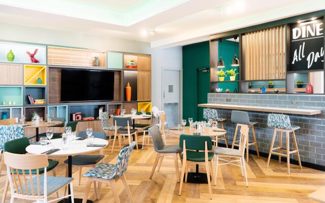 Holiday Inn Gloucester-Cheltenham by IHG