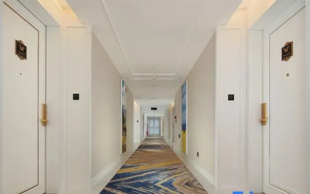 Vienna International Hotel (Shehong Tulip hotel)
