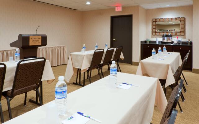 Holiday Inn Express Hotel & Suites Ashtabula-Geneva by IHG