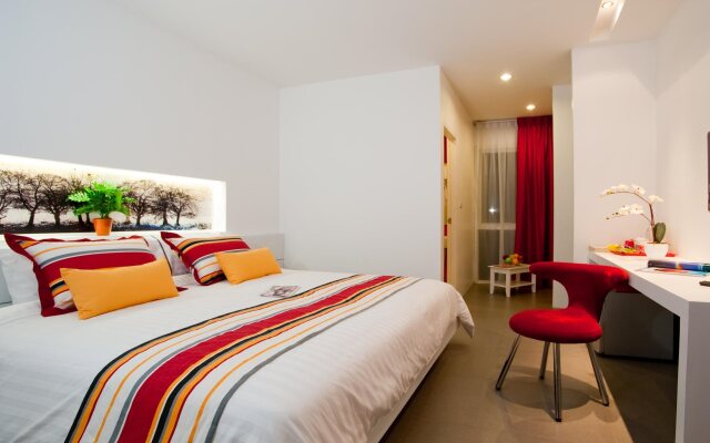 The Gallery Hotel
