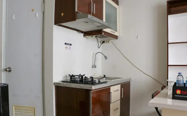 Well Design 2Br Apartment At Green Pramuka City
